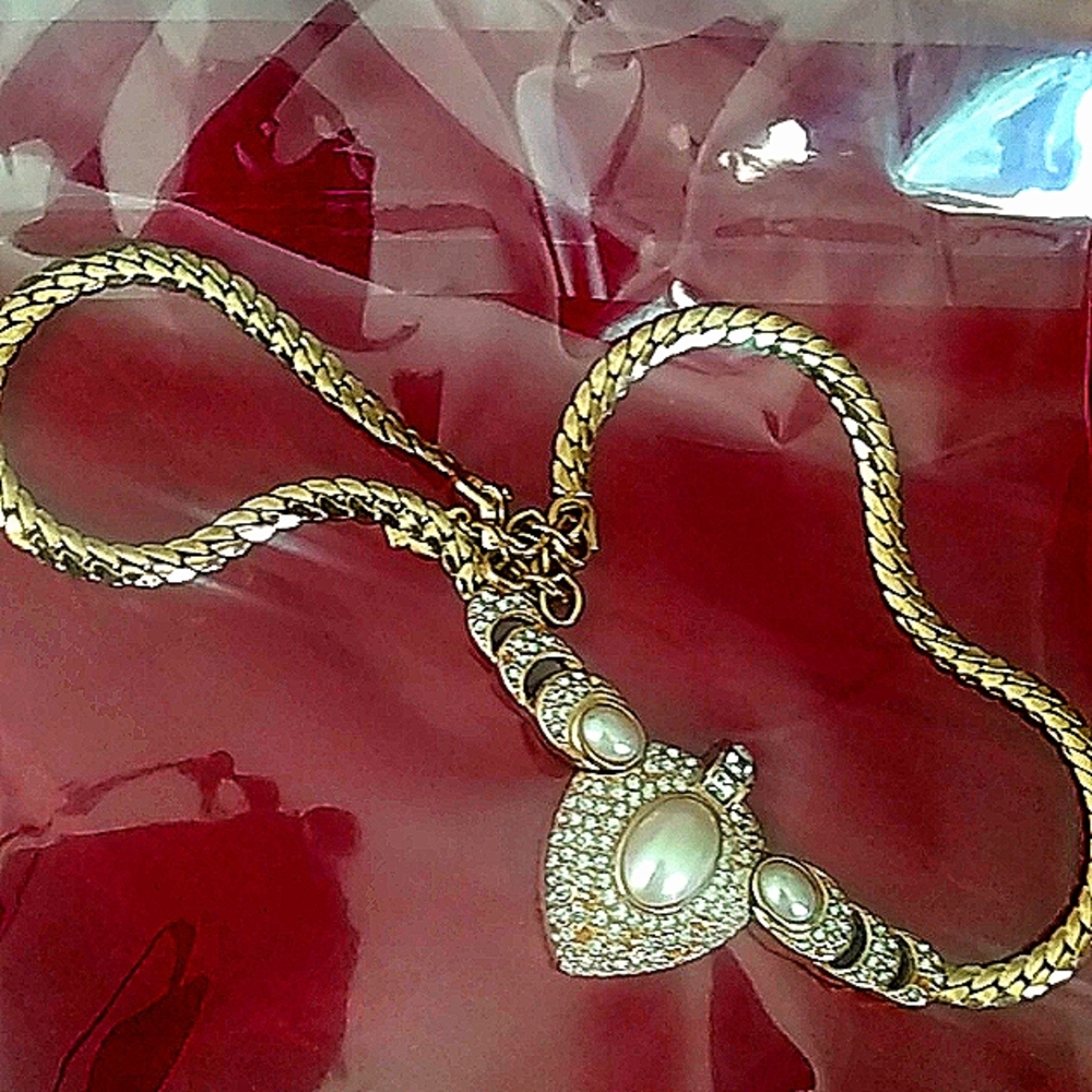 Christian Dior Vintage Necklace with Vintage Signature